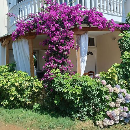 Oruci Apartments Ksamil Buitenkant foto