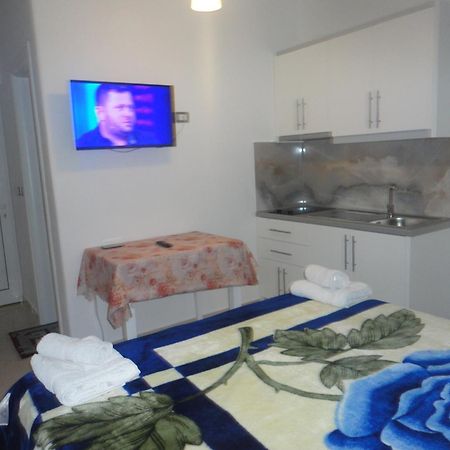 Oruci Apartments Ksamil Buitenkant foto