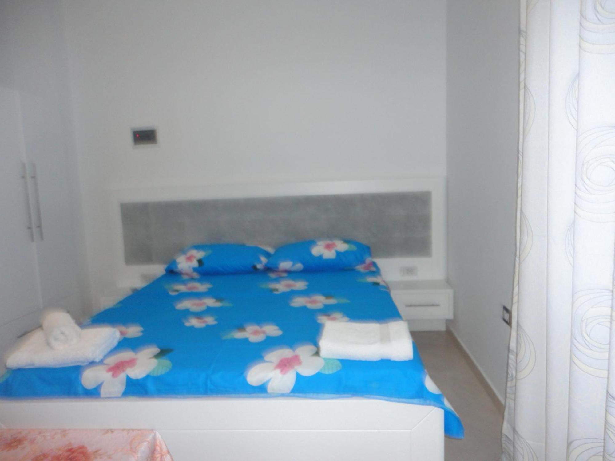 Oruci Apartments Ksamil Buitenkant foto