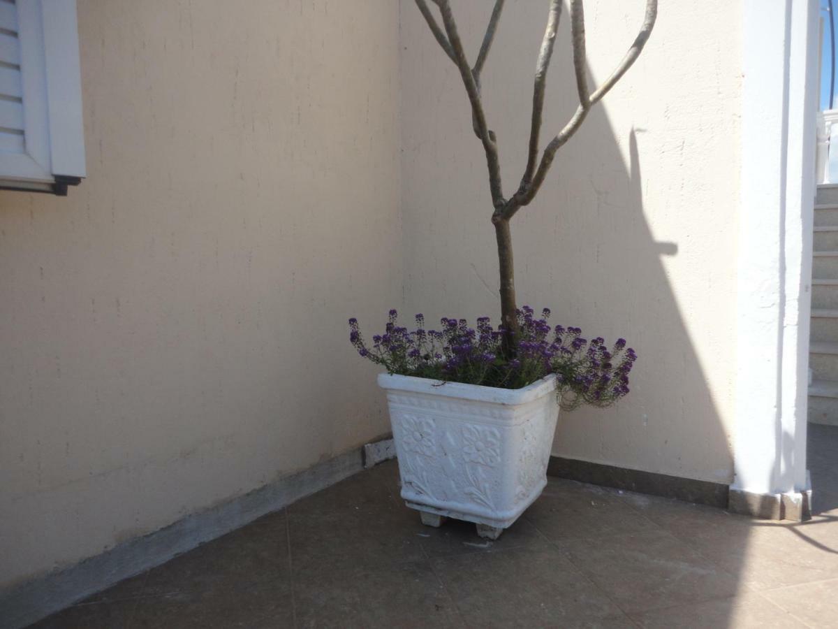 Oruci Apartments Ksamil Buitenkant foto