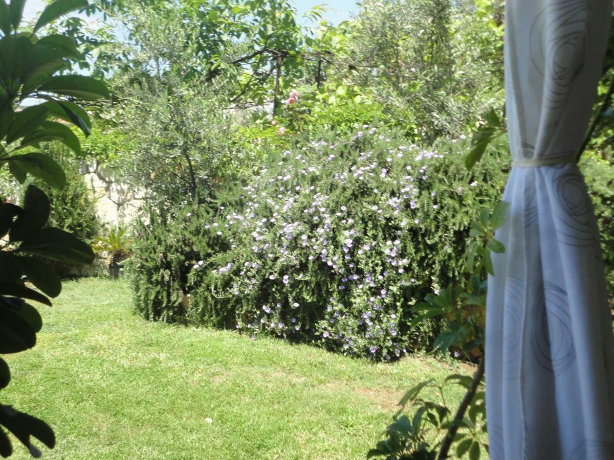 Oruci Apartments Ksamil Buitenkant foto